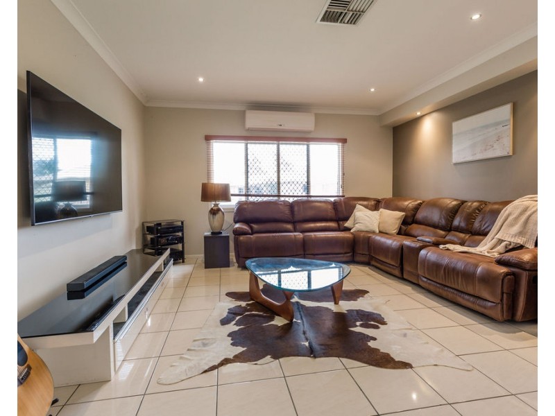 5 Peppertree Lane, Emerald QLD 4720