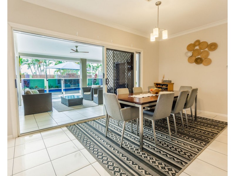 5 Peppertree Lane, Emerald QLD 4720