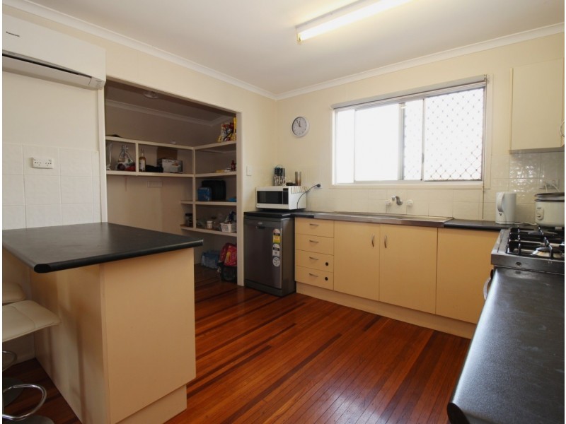 19 Campbell Street, Emerald QLD 4720