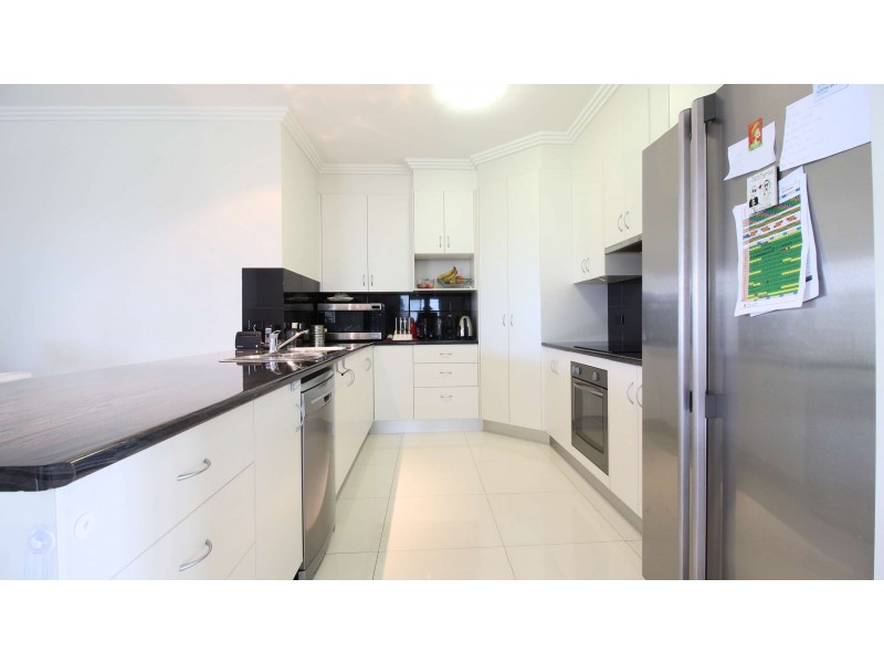 8 Moriarty Street, Emerald QLD 4720