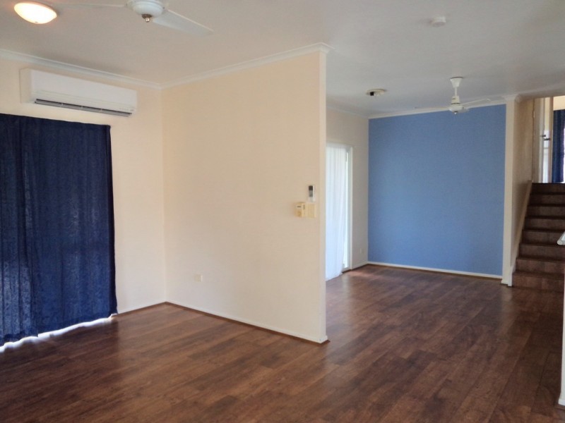 13 Dawn Crescent, Emerald QLD 4720