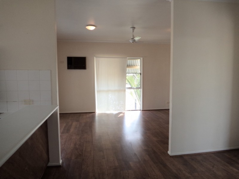 13 Dawn Crescent, Emerald QLD 4720