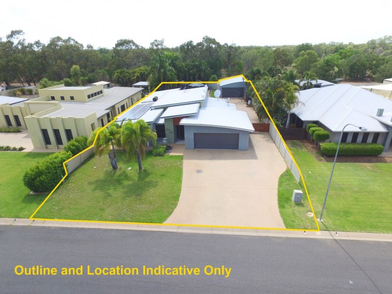 16 Cook Close, Emerald QLD 4720