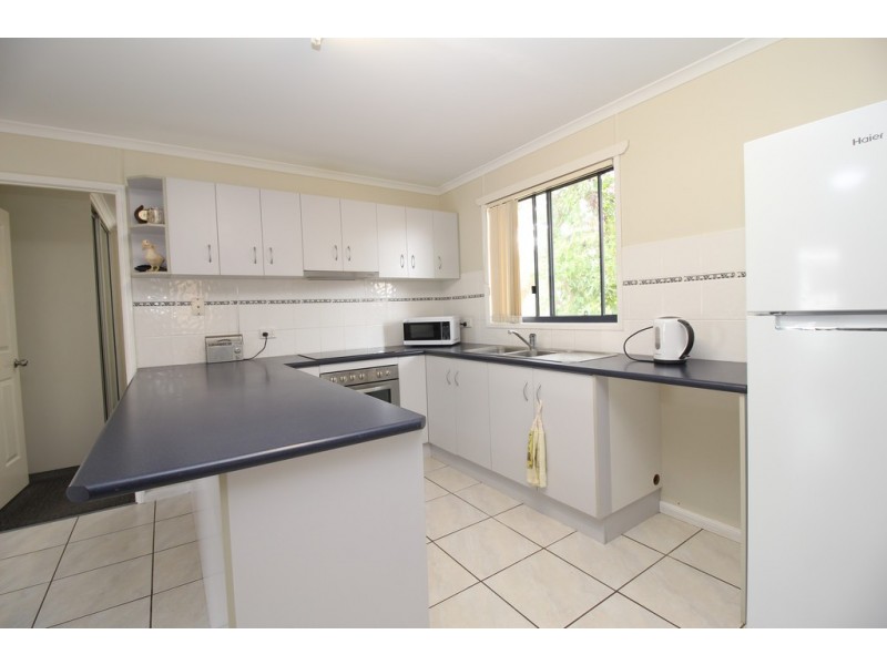 8 Retro Street, Capella QLD 4723