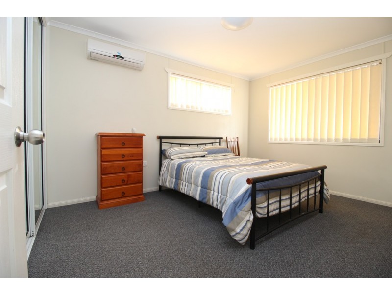 8 Retro Street, Capella QLD 4723