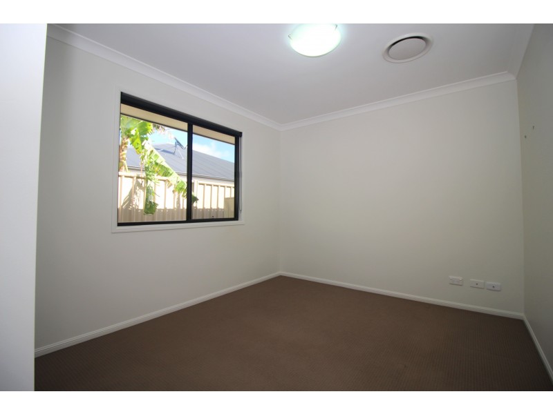 6 Mount Macarthur Boulevard, Capella QLD 4723