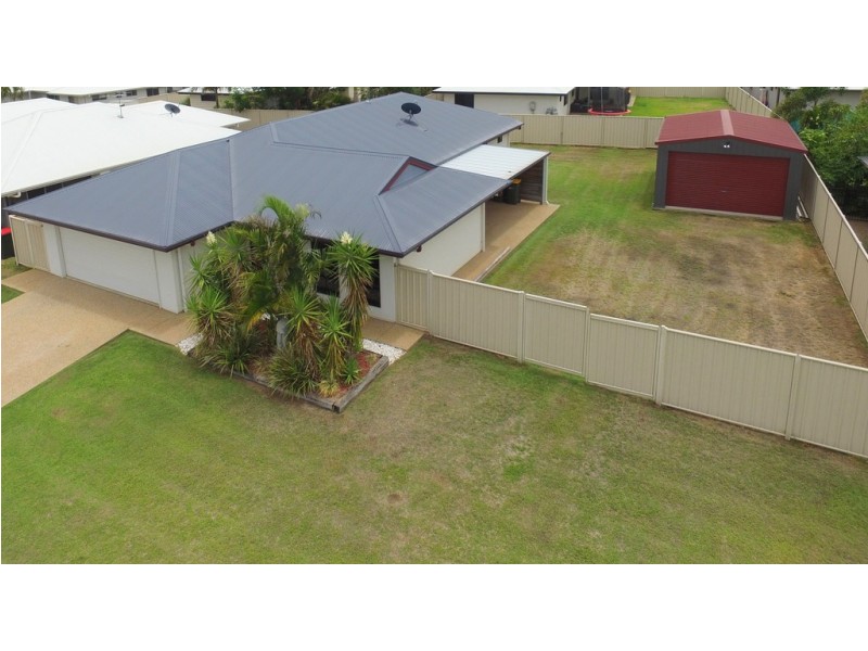 26 Lakeside Drive, Emerald QLD 4720