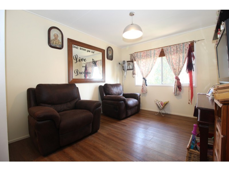 9 Huntley Street, Capella QLD 4723