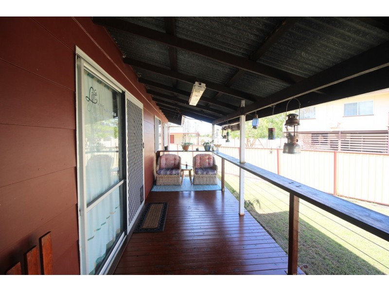 9 Huntley Street, Capella QLD 4723