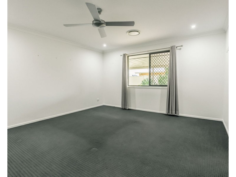 6 Parkway Street, Emerald QLD 4720