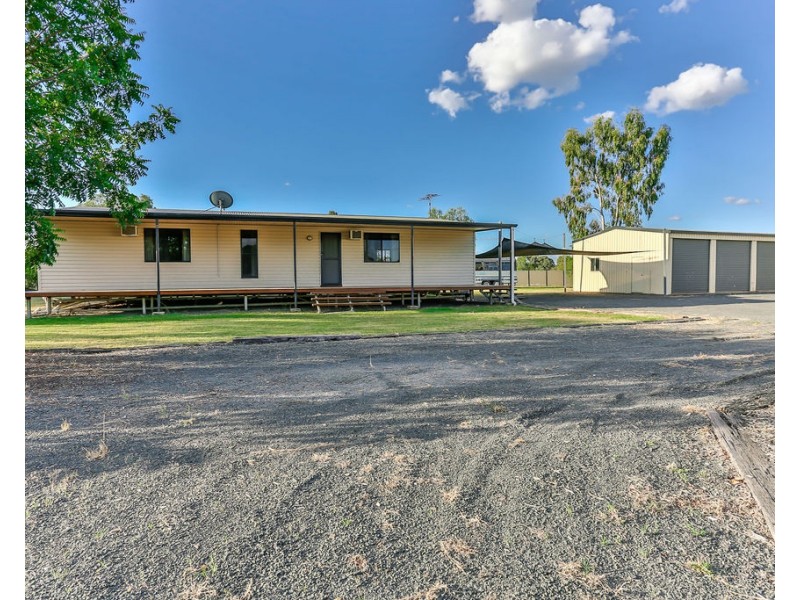 6 Fig Tree Court, Emerald QLD 4720