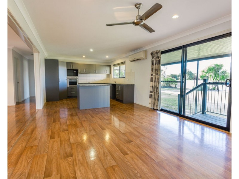 6 Fig Tree Court, Emerald QLD 4720