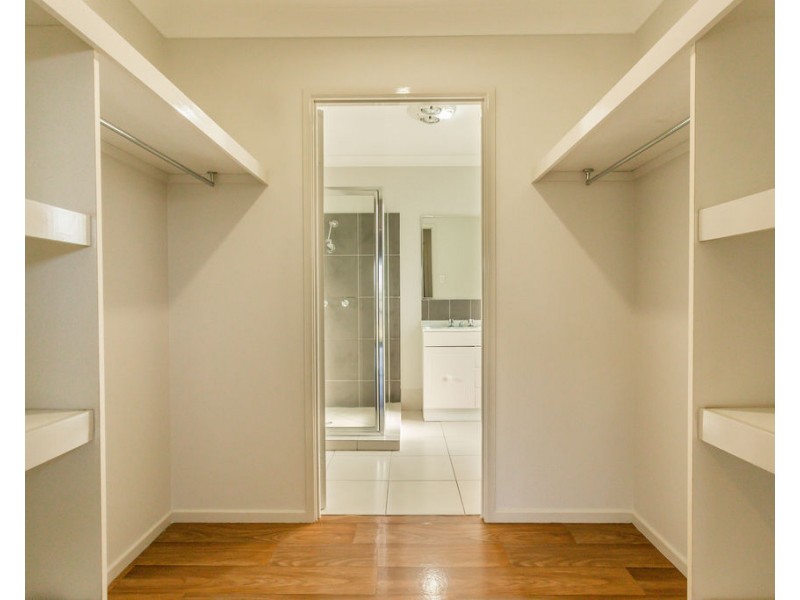 6 Fig Tree Court, Emerald QLD 4720