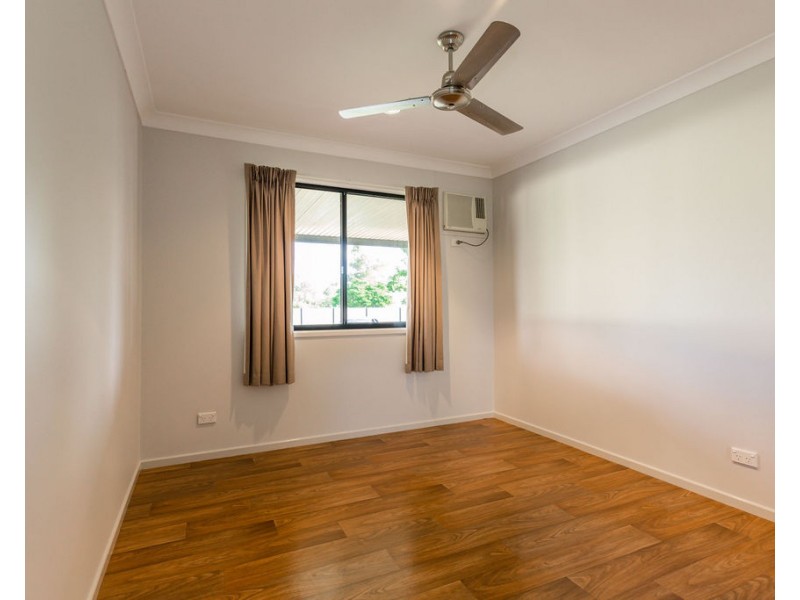 6 Fig Tree Court, Emerald QLD 4720