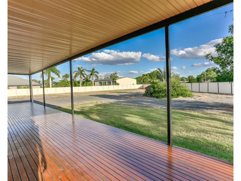 6 Fig Tree Court, Emerald QLD 4720