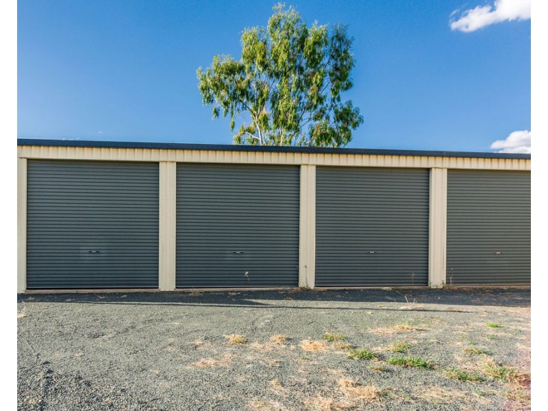 6 Fig Tree Court, Emerald QLD 4720