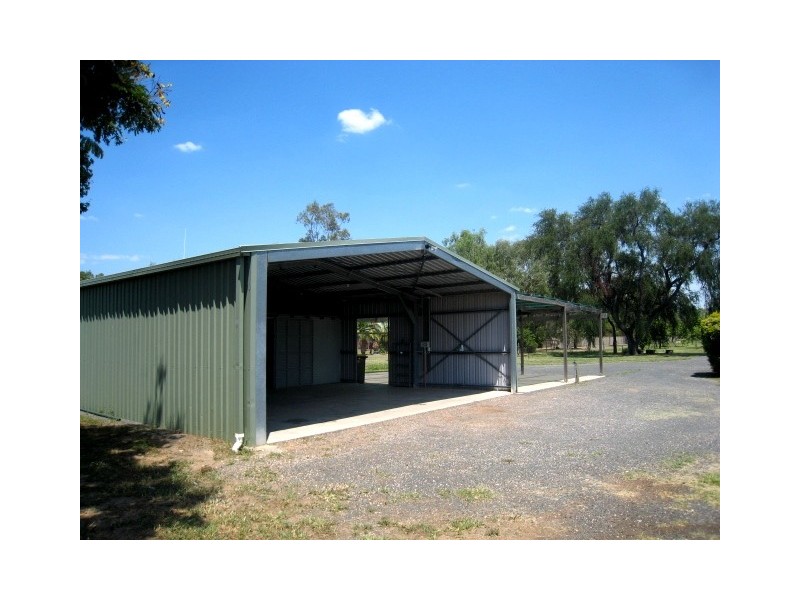 55 Slack Drive, Emerald QLD 4720