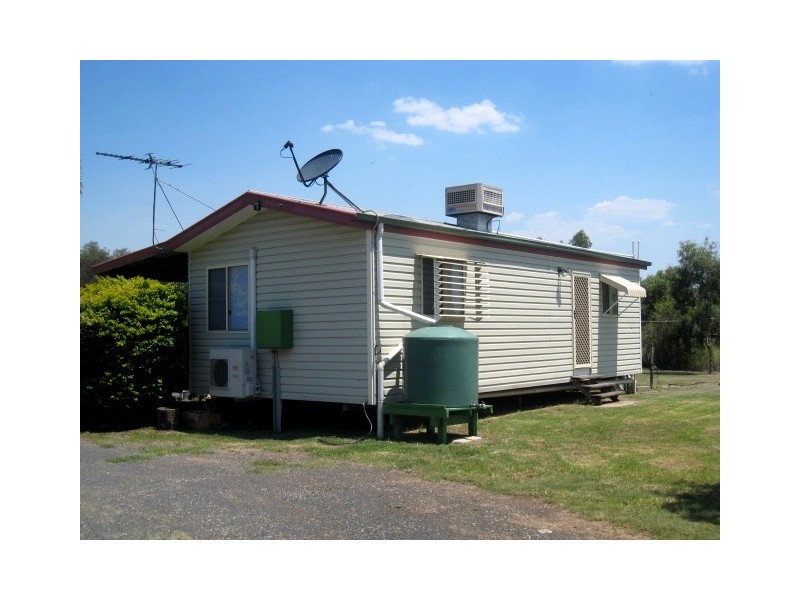 55 Slack Drive, Emerald QLD 4720