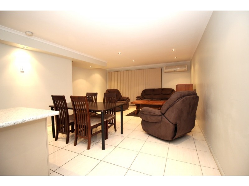 2/91 Borilla Street, Emerald QLD 4720