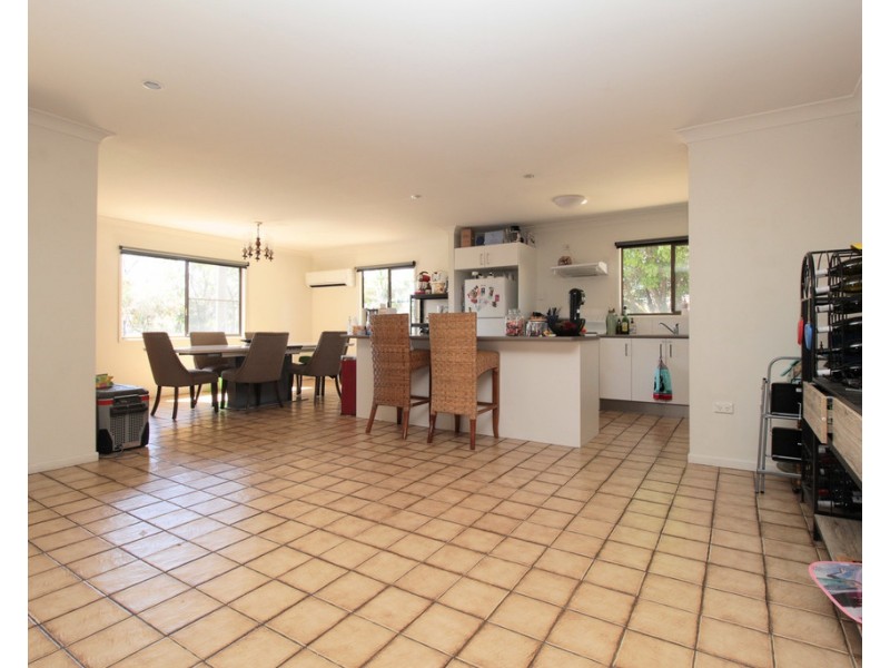 35 Baker Street, Emerald QLD 4720