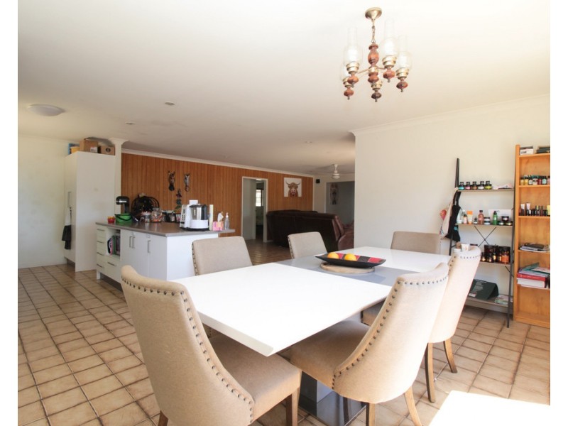 35 Baker Street, Emerald QLD 4720