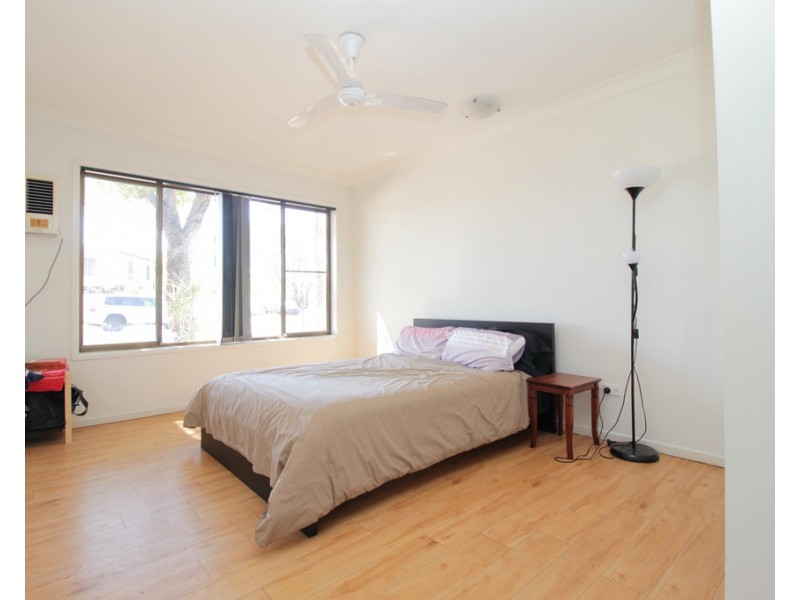 35 Baker Street, Emerald QLD 4720