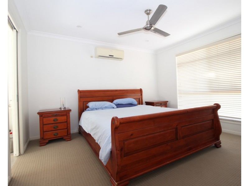 19 Berthun Street, Emerald QLD 4720