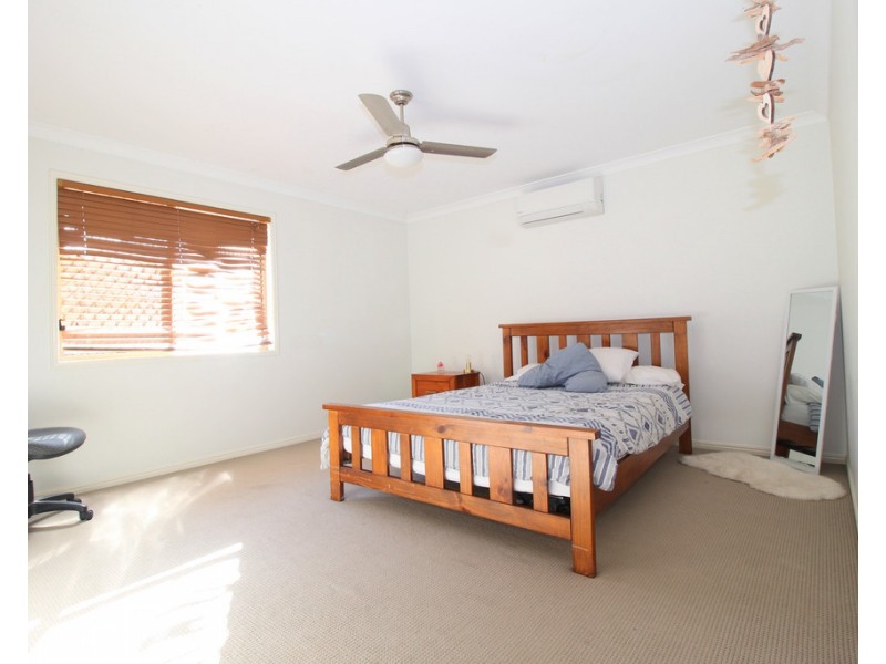 19 Berthun Street, Emerald QLD 4720