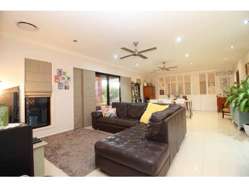 18 Berthun Street, Emerald QLD 4720