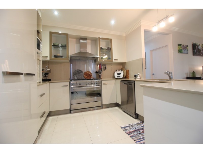 18 Berthun Street, Emerald QLD 4720