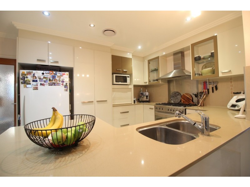 18 Berthun Street, Emerald QLD 4720