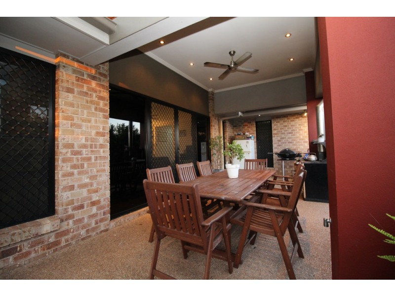 18 Berthun Street, Emerald QLD 4720
