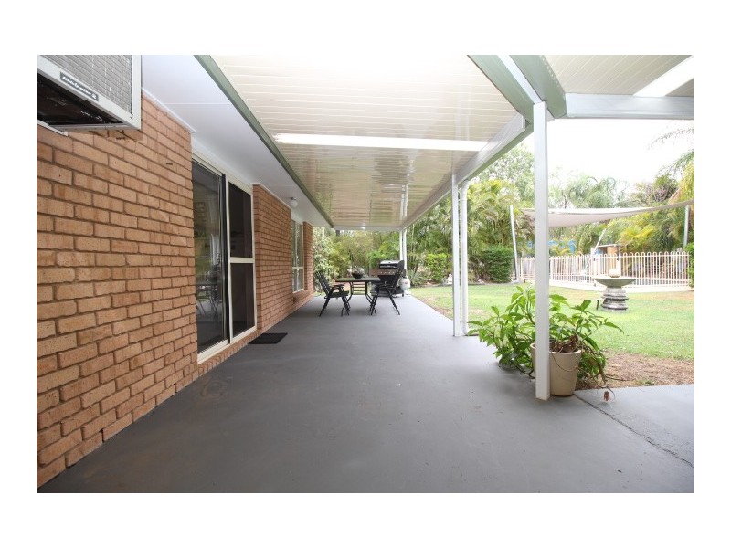 15 Batavia Court, Emerald QLD 4720