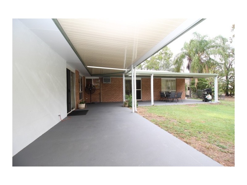 15 Batavia Court, Emerald QLD 4720