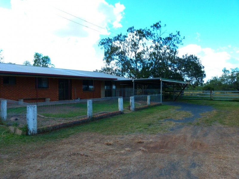 126 Caringal Road, Emerald QLD 4720