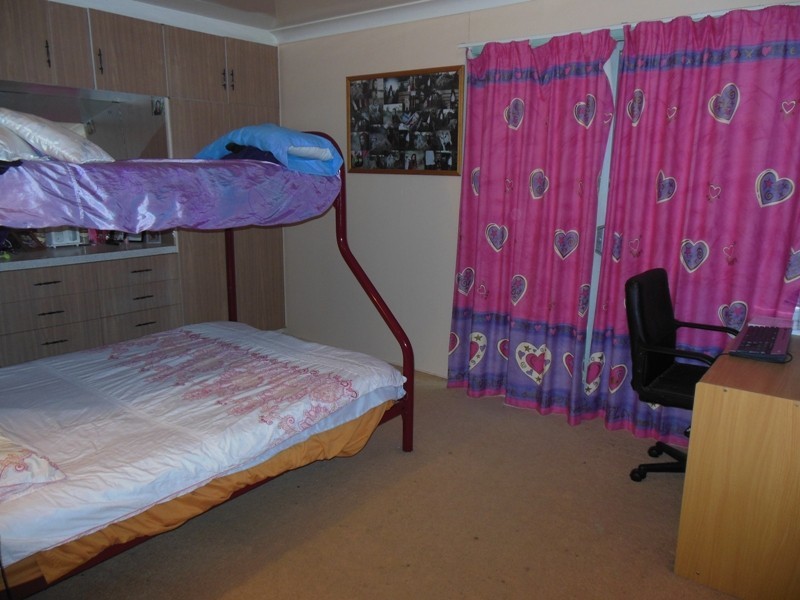 126 Caringal Road, Emerald QLD 4720