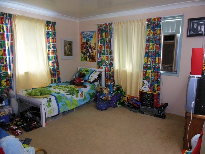 126 Caringal Road, Emerald QLD 4720