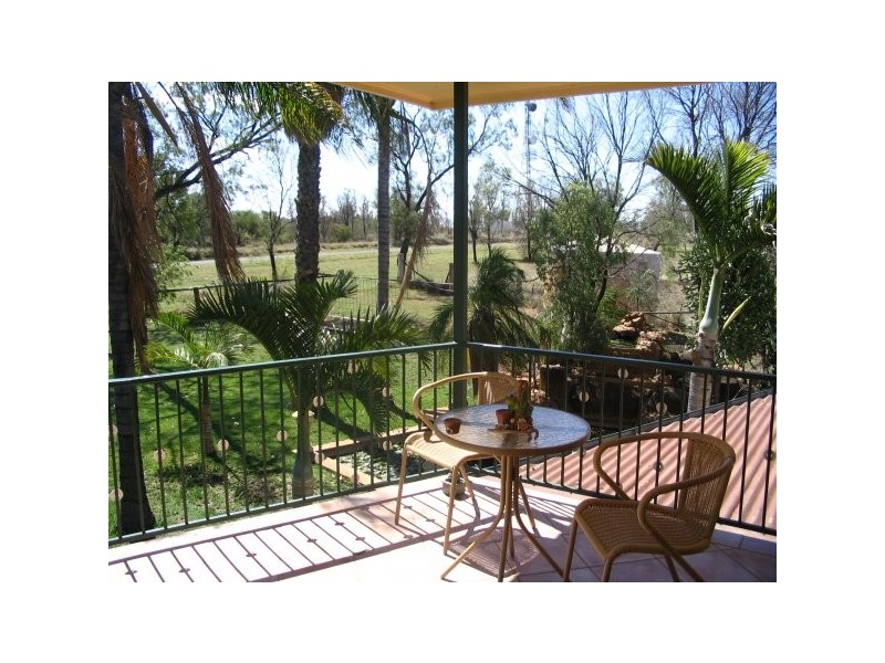 126 Caringal Road, Emerald QLD 4720