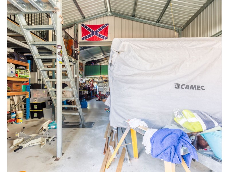 15 Glovar Street, Emerald QLD 4720