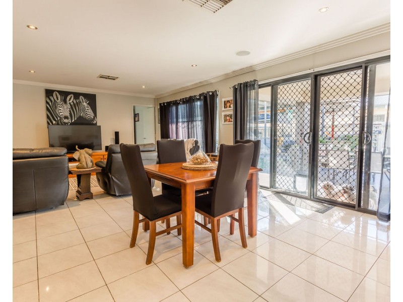 15 Glovar Street, Emerald QLD 4720