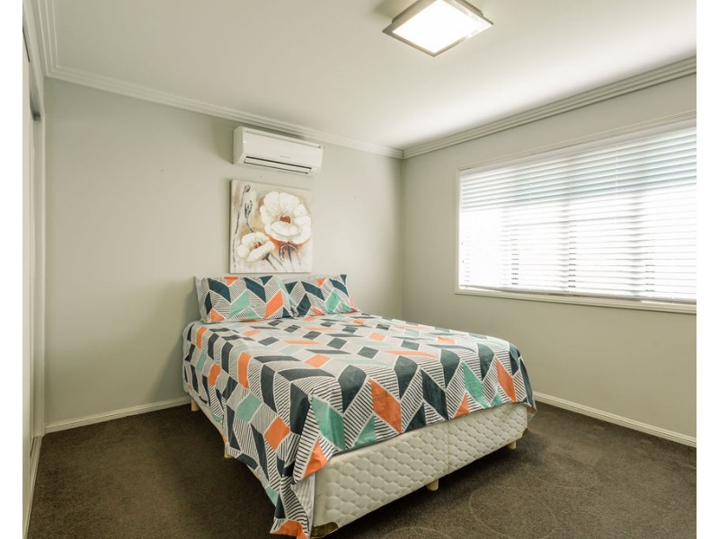 15 Glovar Street, Emerald QLD 4720