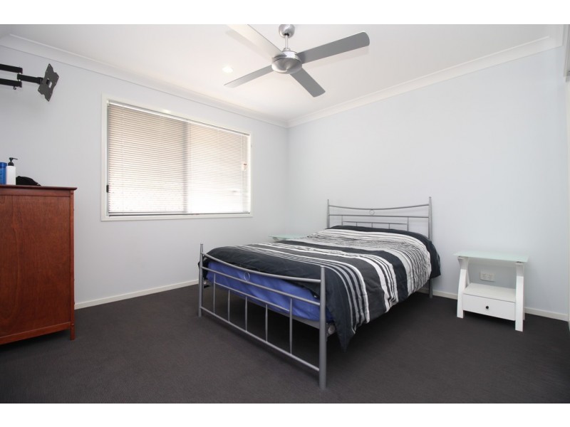 2/21 Moriarty Street, Emerald QLD 4720