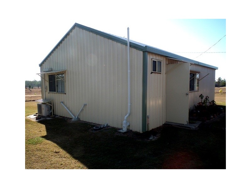 108 Rifle Range Road, Sapphire QLD 4702