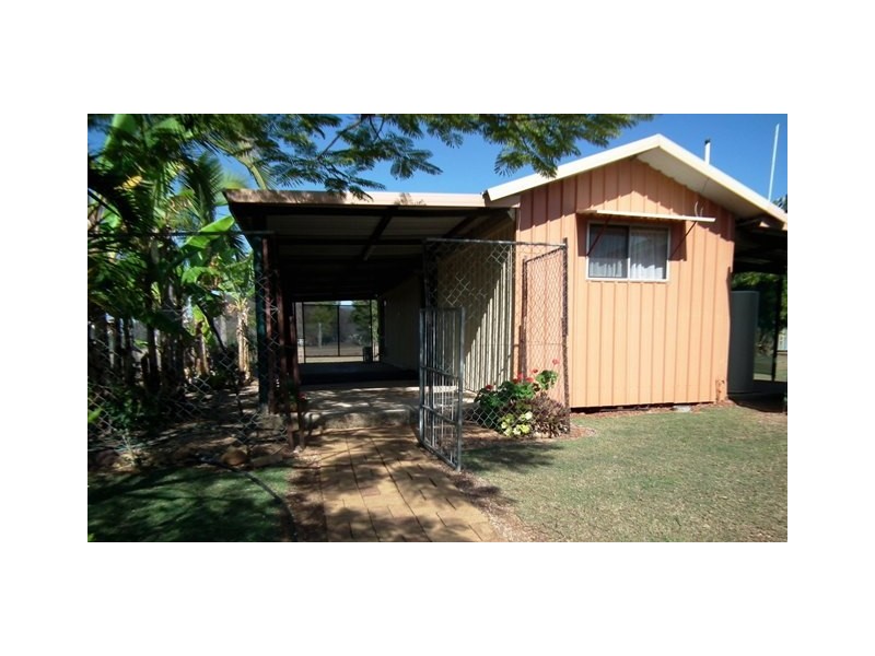 108 Rifle Range Road, Sapphire QLD 4702