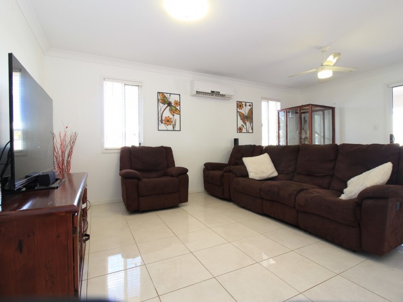 30 Newman Drive, Emerald QLD 4720