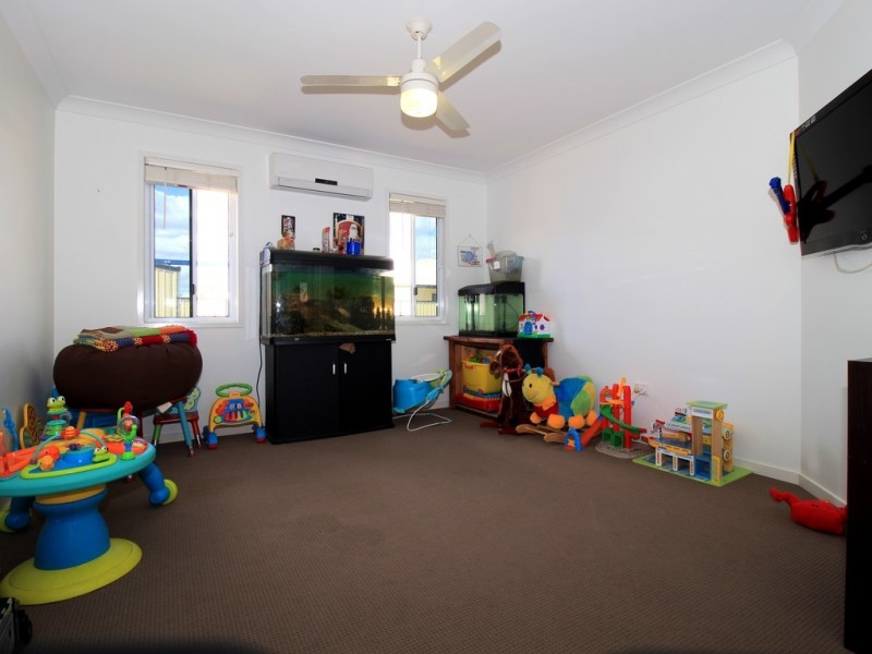 30 Newman Drive, Emerald QLD 4720