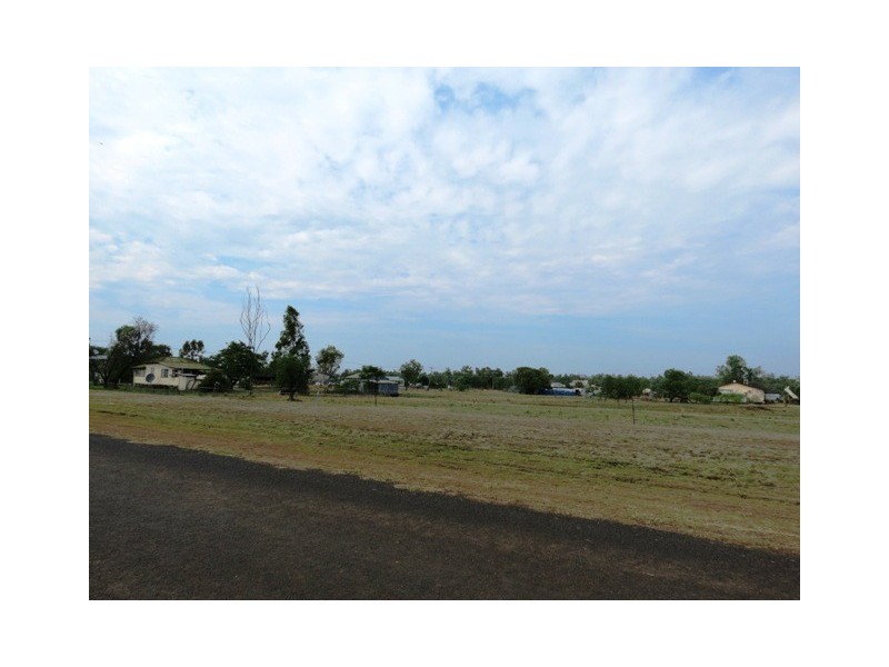 23 Albinia Street, Rolleston QLD 4702