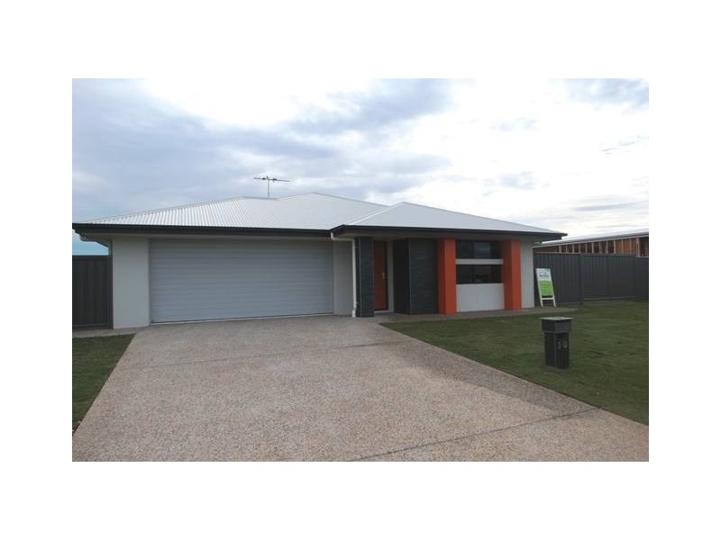 10 Sandown, Emerald QLD 4720