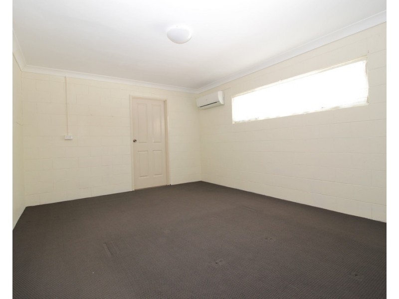 98 Anakie Street, Emerald QLD 4720
