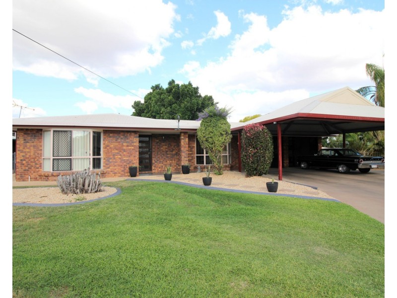 4 Hass Place, Emerald QLD 4720